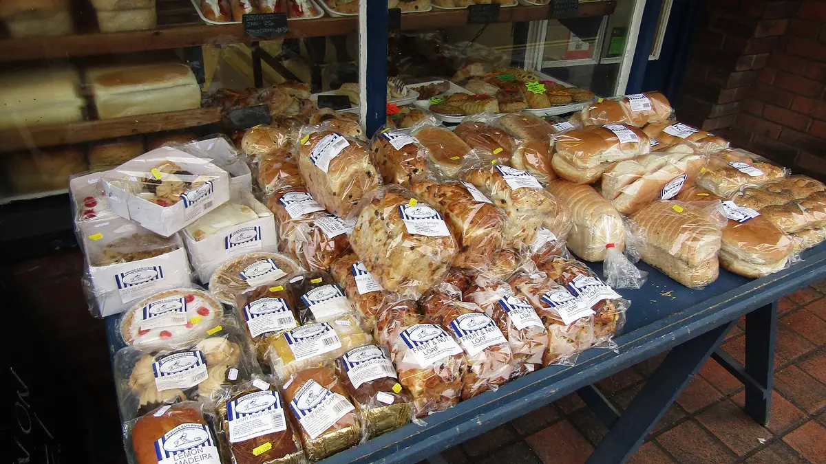 The Split Tin Bakery – bakery in Westbury Park, Bristol